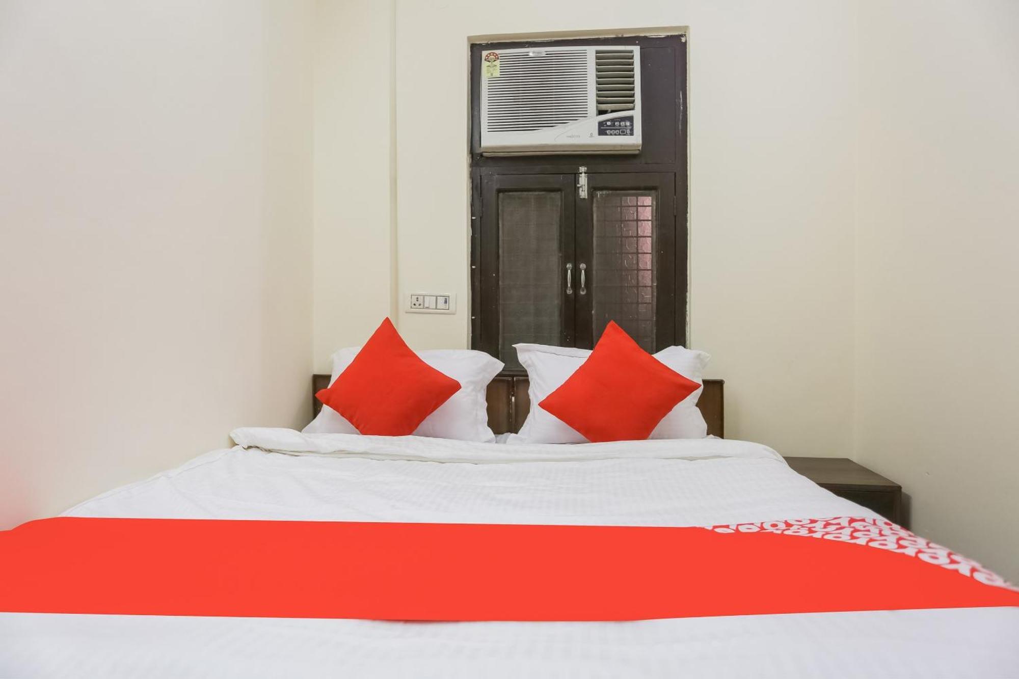 Hotel O Green High Új-Delhi Kültér fotó