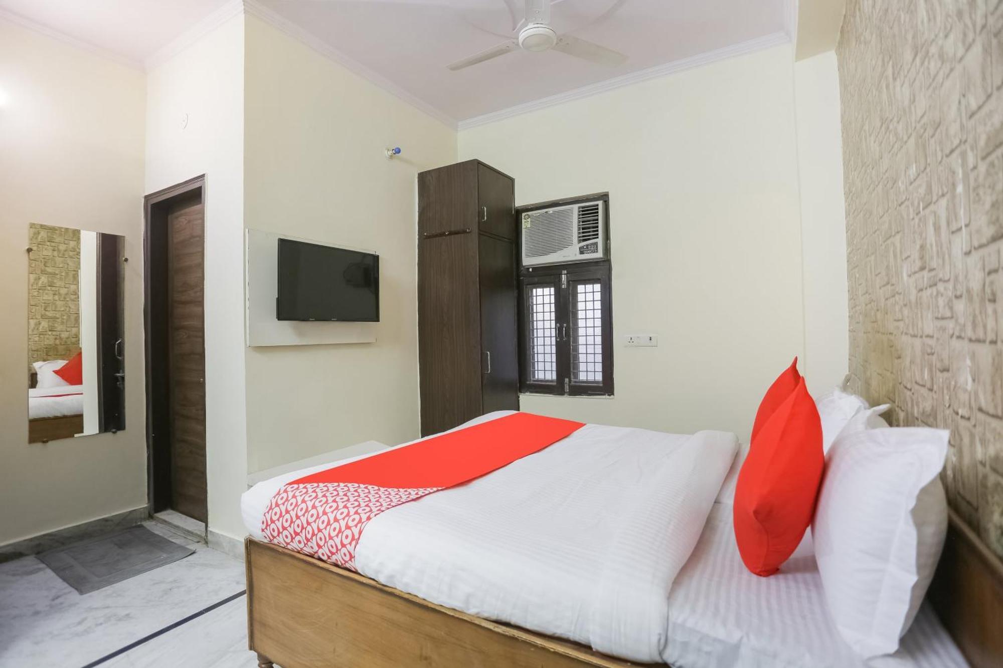 Hotel O Green High Új-Delhi Kültér fotó