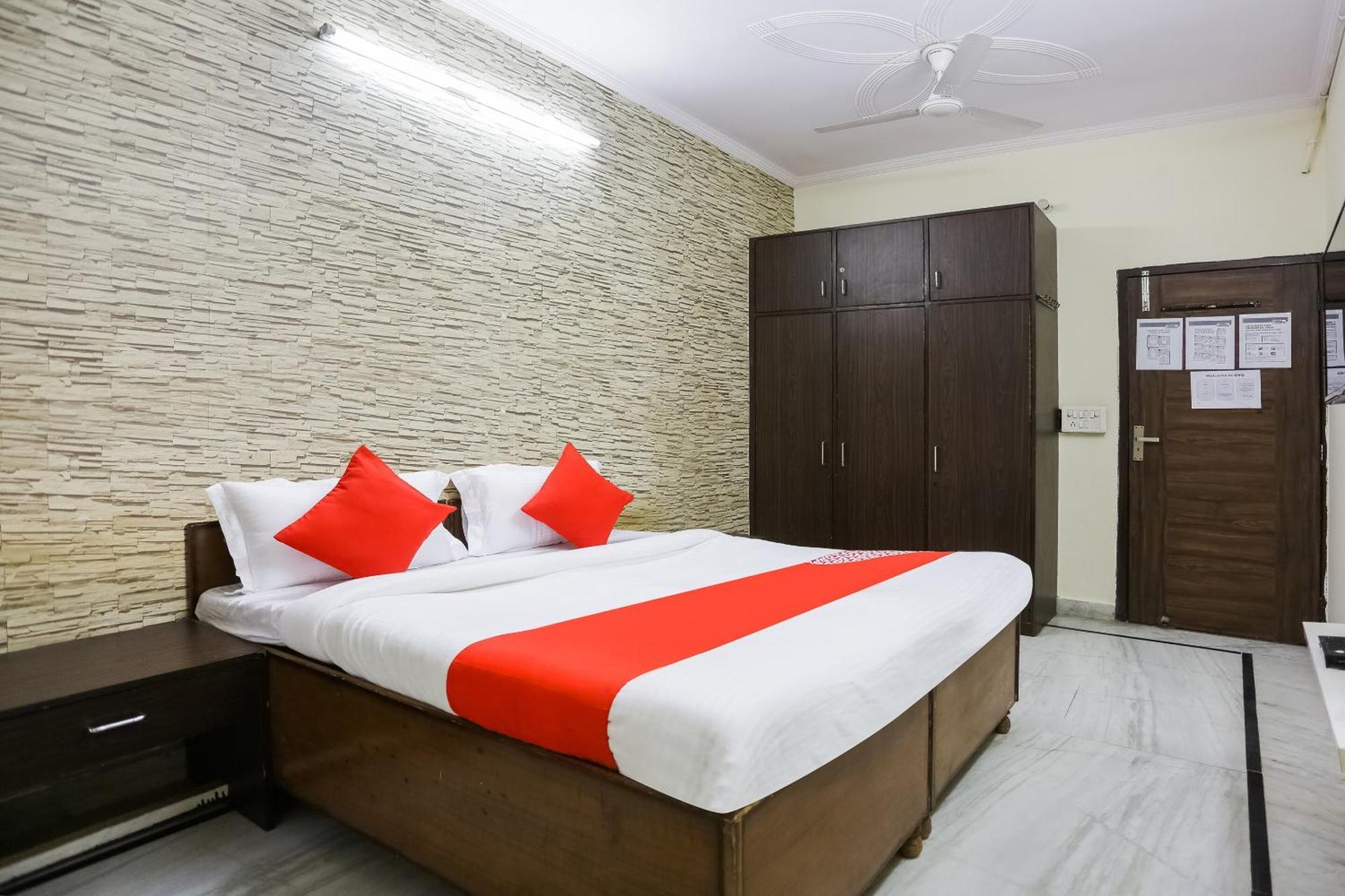 Hotel O Green High Új-Delhi Kültér fotó